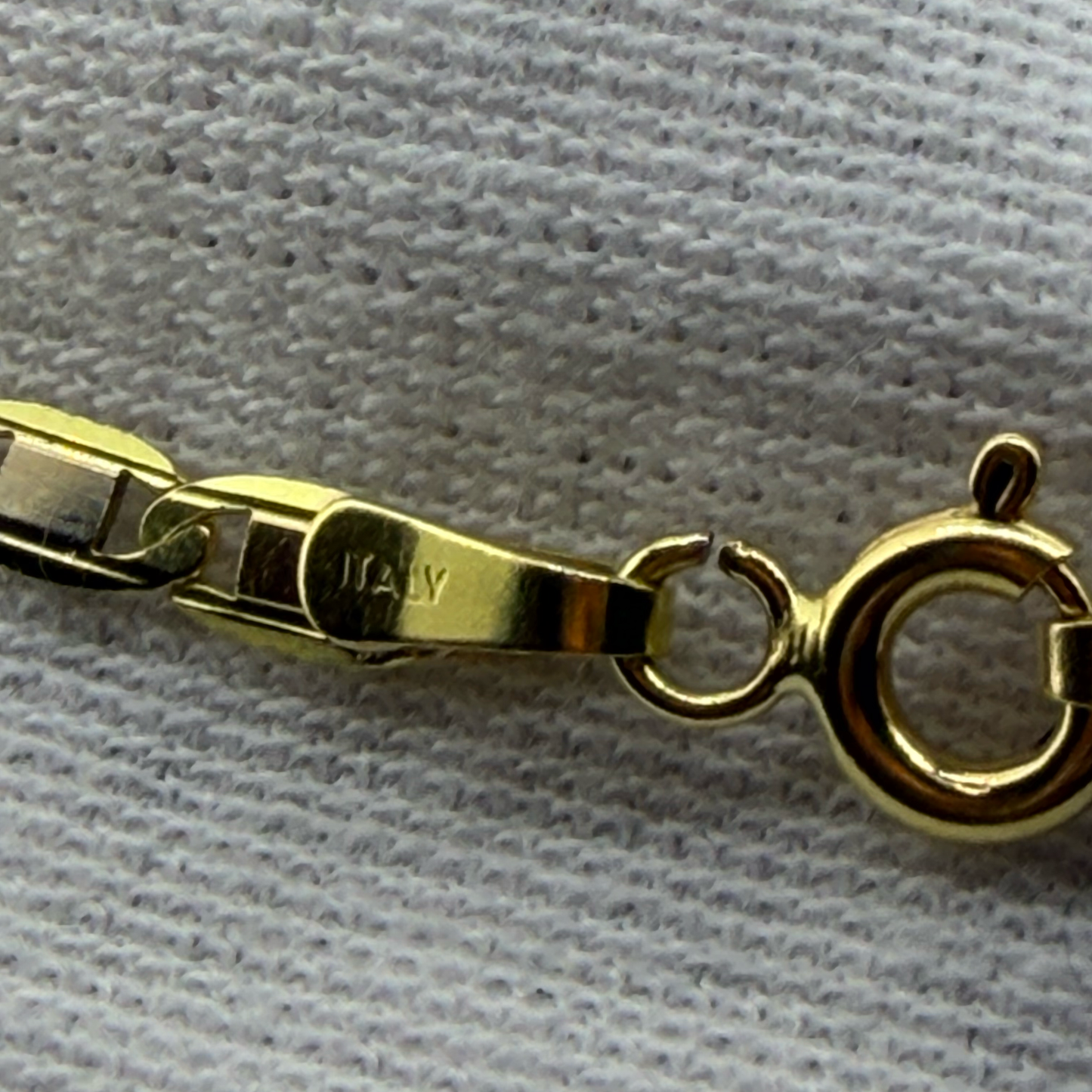 18ct Yellow & White Gold Mariner Necklace 17.5 Inch 5.3g 2mm